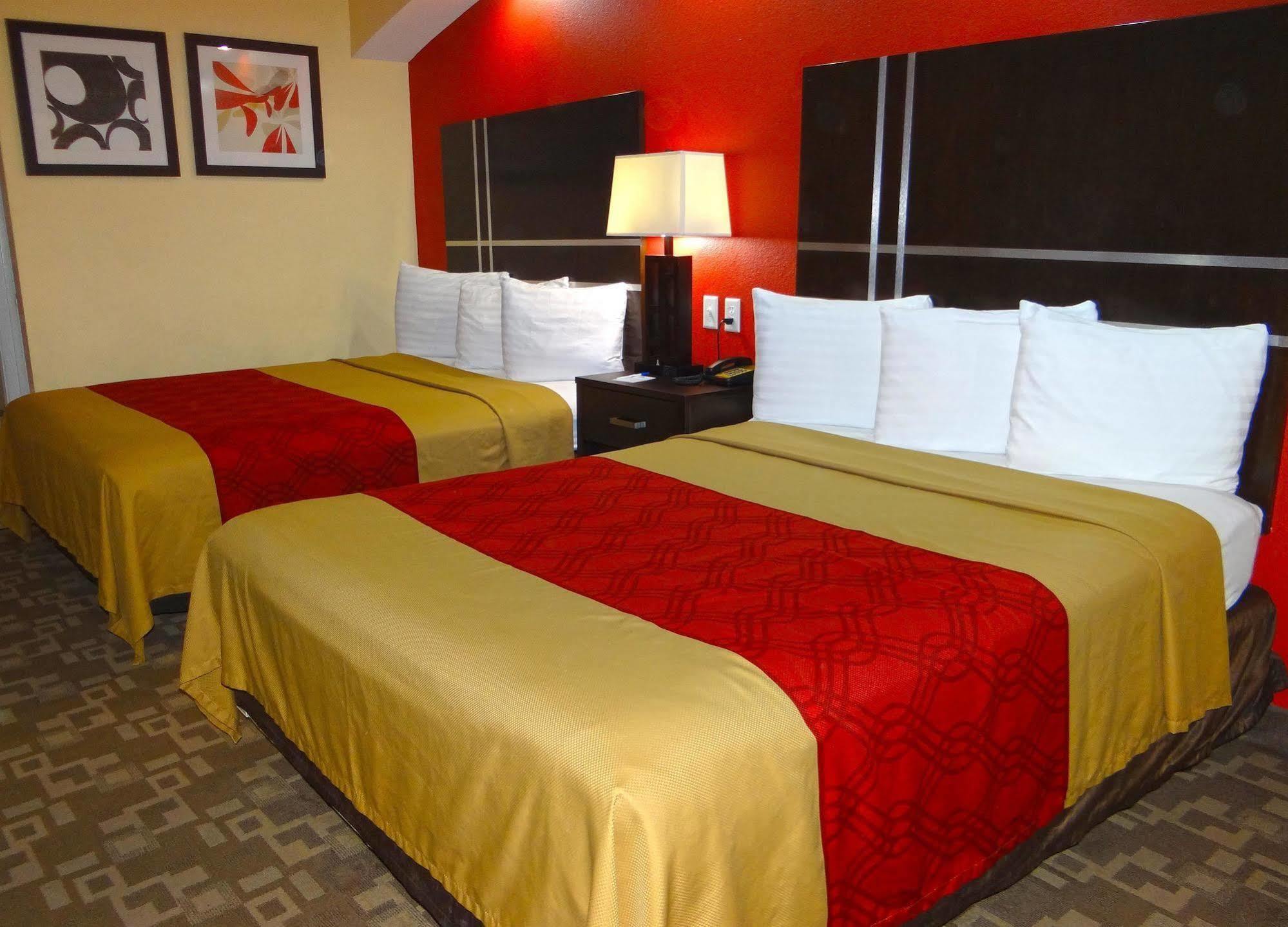 Regency Inn & Suites - Baytown Exterior foto