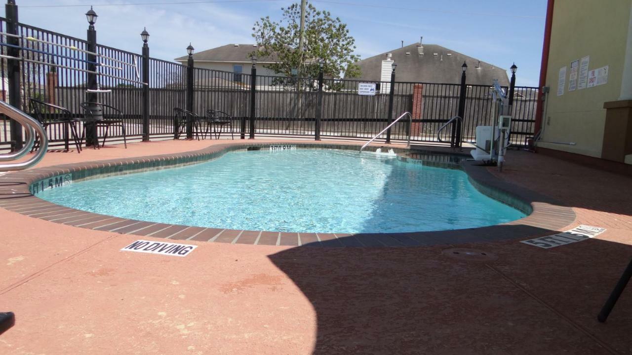 Regency Inn & Suites - Baytown Exterior foto